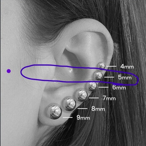 ๐โฃ๏ธHOST PIC Solid GOLD๐GOLD BAUBLES  14k GOLD Satin Ball tiny post - Picture 5 of 6